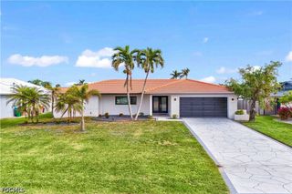 5323 SW 11th CT, Cape Coral, FL 33914