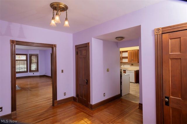 3101 Mapledale Avenue, Cleveland, OH 44109