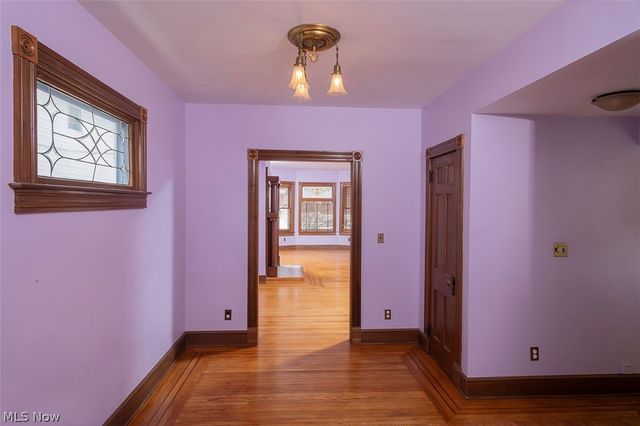 3101 Mapledale Avenue, Cleveland, OH 44109