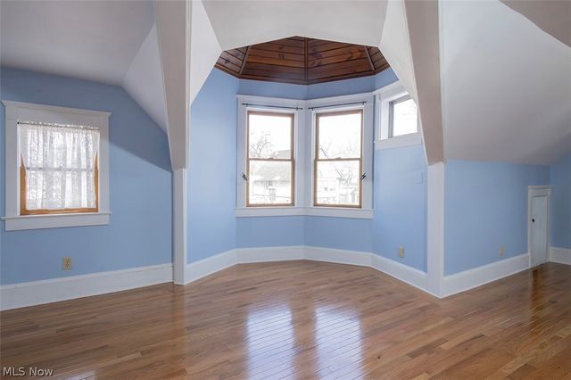 3101 Mapledale Avenue, Cleveland, OH 44109