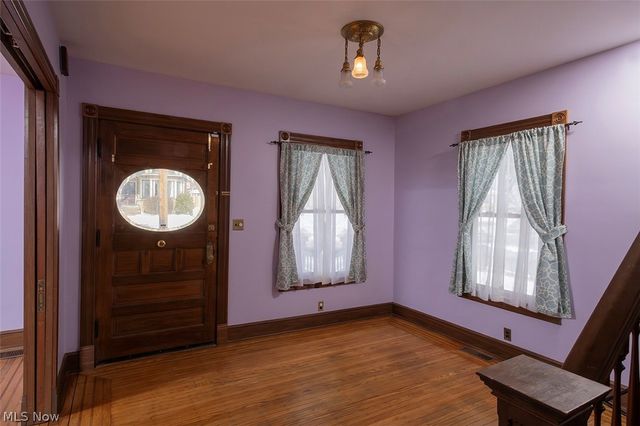 3101 Mapledale Avenue, Cleveland, OH 44109