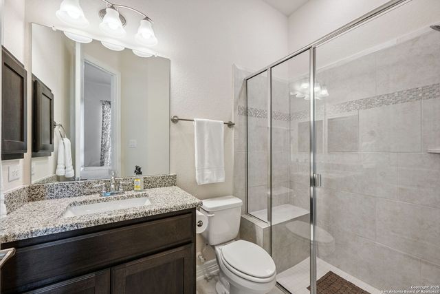 208 Roundtop Hill, Castroville, TX 78009