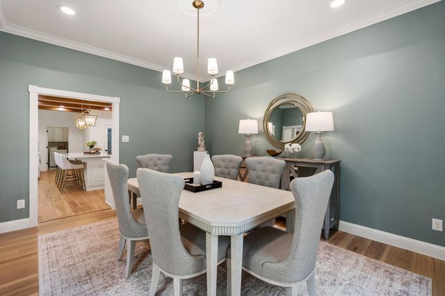 11407 Holidan Way, Hedwig Village, TX 77024