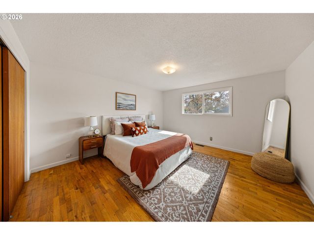 1079 SANBORN Ave, Eugene, OR 97404