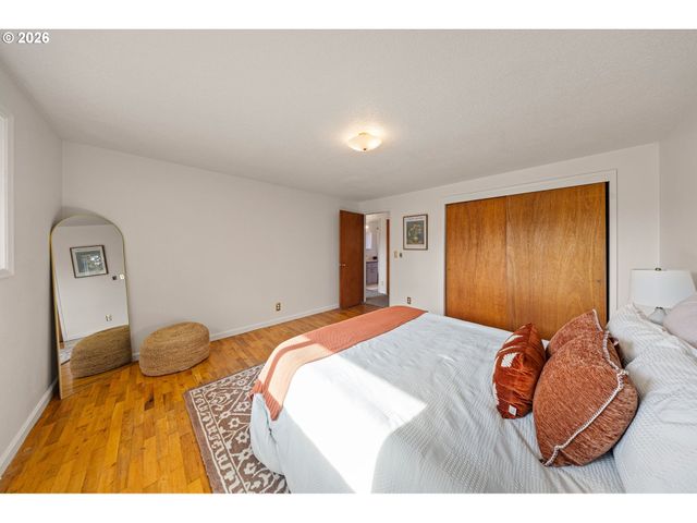 1079 SANBORN Ave, Eugene, OR 97404