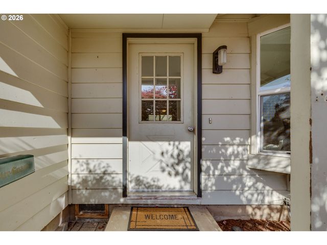 1079 SANBORN Ave, Eugene, OR 97404