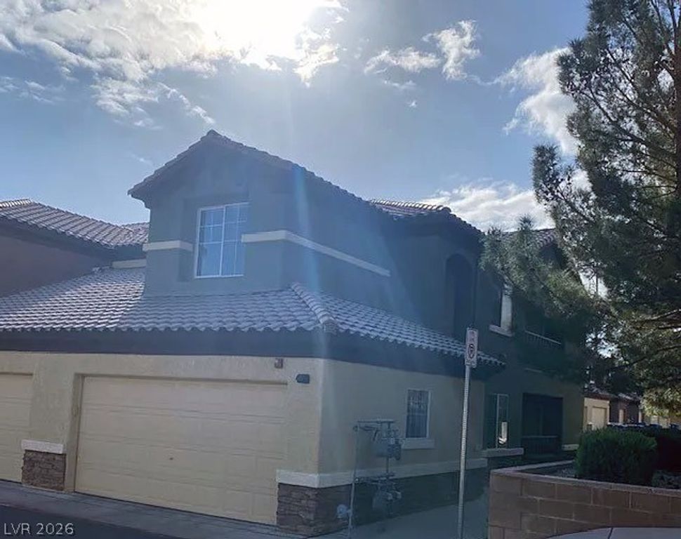 8324 West Charleston Boulevard 2063, Las Vegas, NV 89117 — exterior