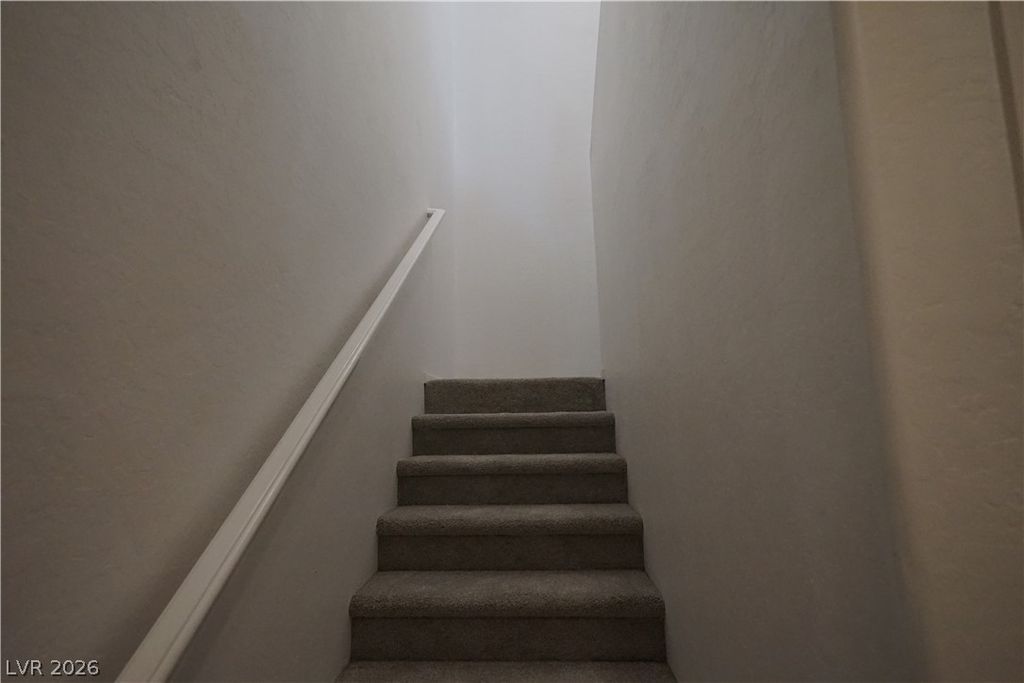 8324 West Charleston Boulevard 2063, Las Vegas, NV 89117 — photo 4