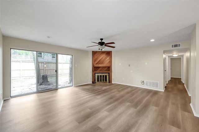 67 Marabou Place, The Woodlands, TX 77380