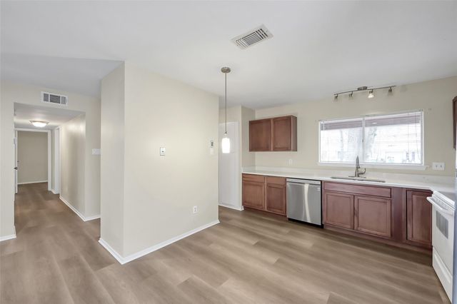 67 Marabou Place, The Woodlands, TX 77380