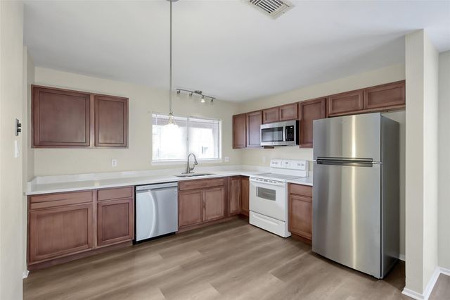 67 Marabou Place, The Woodlands, TX 77380