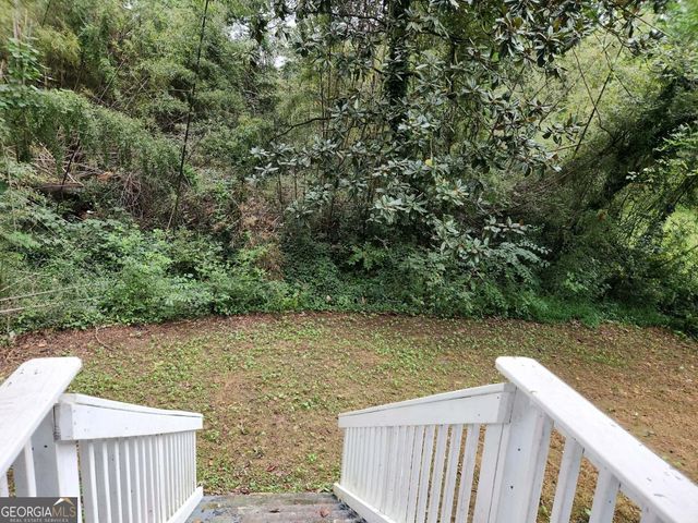 2165 Pinehurst Drive, East Point, GA 30344