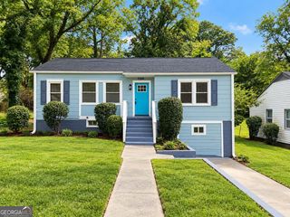 2165 Pinehurst Drive, East Point, GA 30344