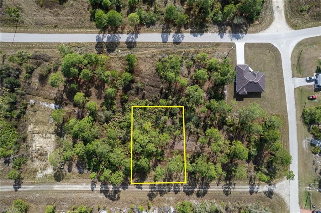 1018 Chandlee ST, LEHIGH ACRES, FL 33974 — exterior