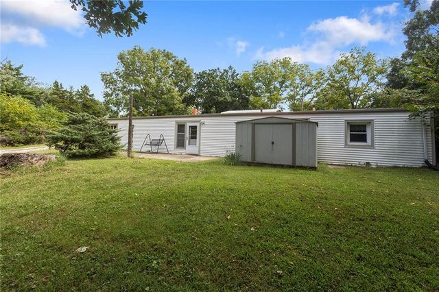 3122 S Owens School Road, Independence, MO 64057