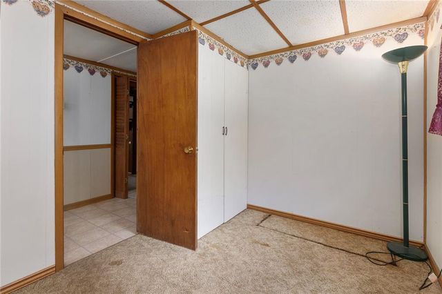 3122 S Owens School Road, Independence, MO 64057