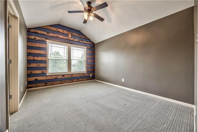 24020 W 80th Street, Lenexa, KS 66227