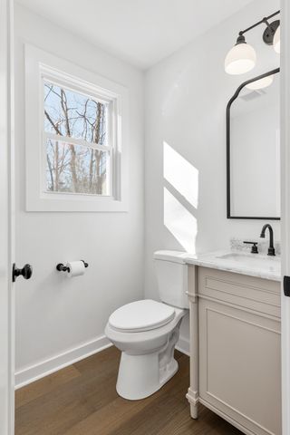 1118 Sunnymeade Dr, Nashville, TN 37216