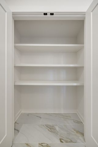 1118 Sunnymeade Dr, Nashville, TN 37216