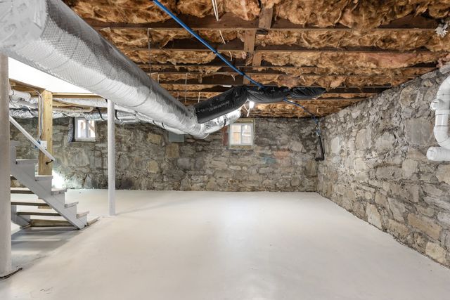 1118 Sunnymeade Dr, Nashville, TN 37216