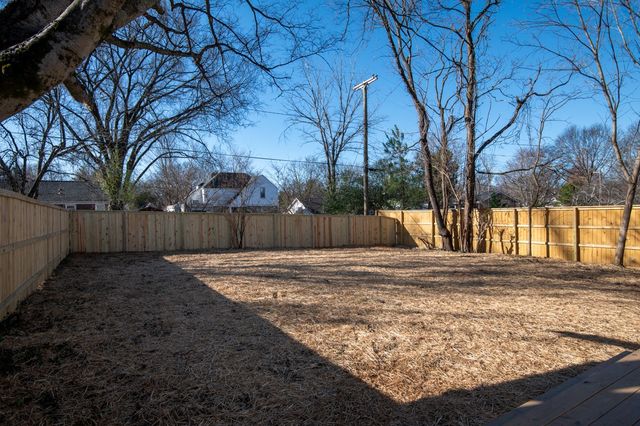 1118 Sunnymeade Dr, Nashville, TN 37216