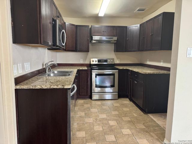 12205 Stoney Xing, San Antonio, TX 78247