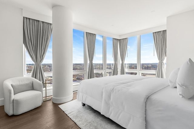 430 Stuart St 23J, Boston, MA 02116