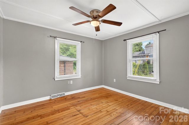 469 Kenilworth Road, Asheville, NC 28805
