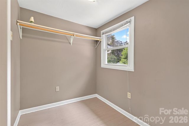 469 Kenilworth Road, Asheville, NC 28805
