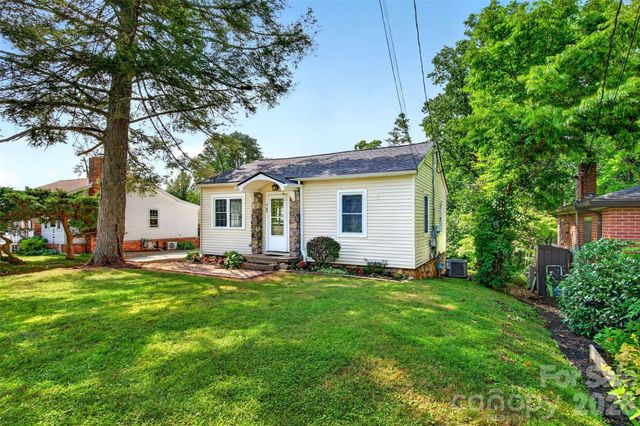 469 Kenilworth Road, Asheville, NC 28805