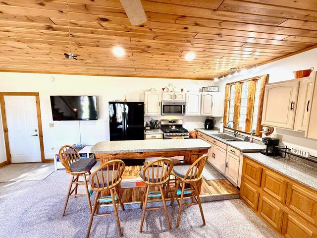 18286 Johnson Road, Brainerd, MN 56401