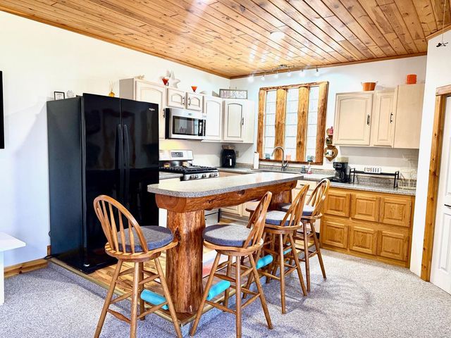 18286 Johnson Road, Brainerd, MN 56401