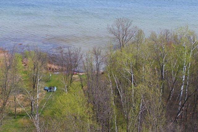 18286 Johnson Road, Brainerd, MN 56401