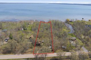 18286 Johnson Road, Brainerd, MN 56401