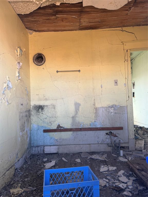 111 & 113 Central Avenue, Bynum, MT 59419 photo 6