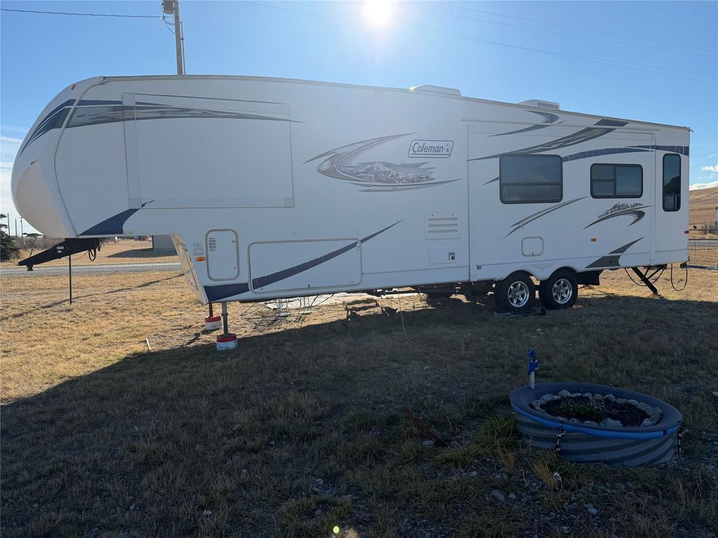 111 & 113 Central Avenue, Bynum, MT 59419 photo 9