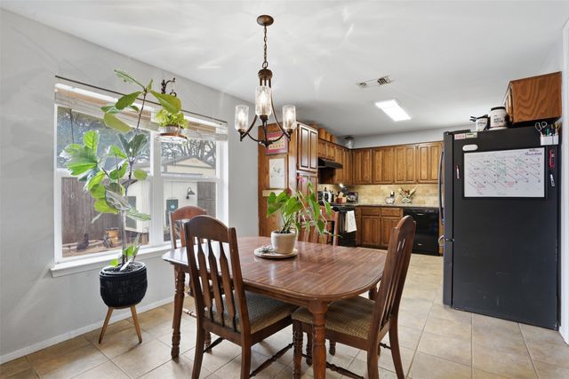 704 Daniels Drive, Crowley, TX 76036