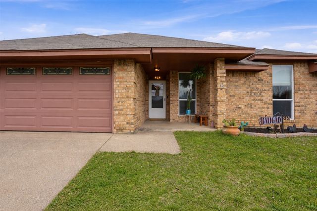 704 Daniels Drive, Crowley, TX 76036