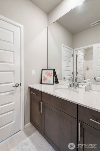 17436 129th Ave E, Puyallup, WA 98374