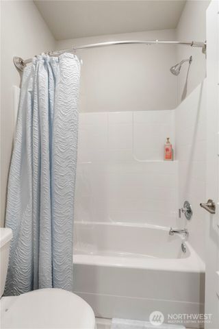 17436 129th Ave E, Puyallup, WA 98374