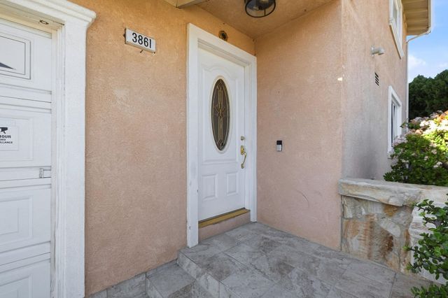 3861 Cosmic Pl, Fremont, CA 94538