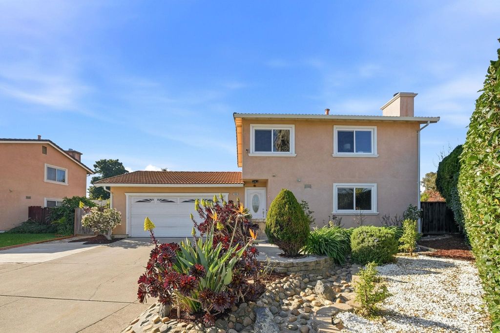 3861 Cosmic Pl, Fremont, CA 94538