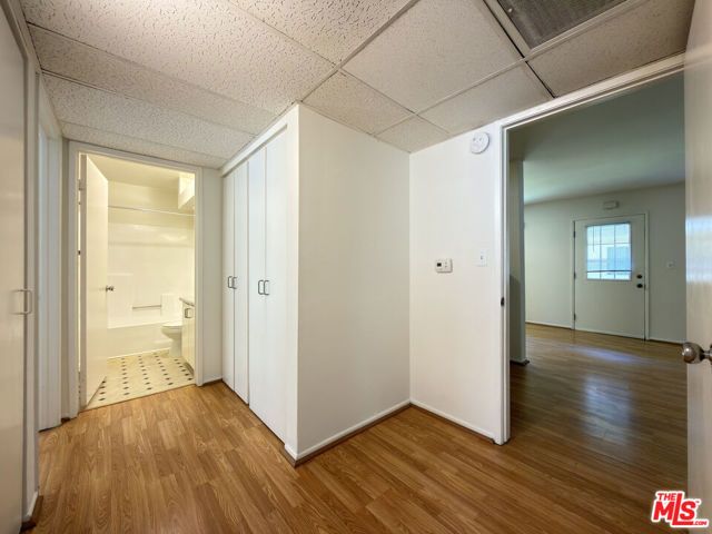 326 S Manhattan Place 104, Los Angeles, CA 90020