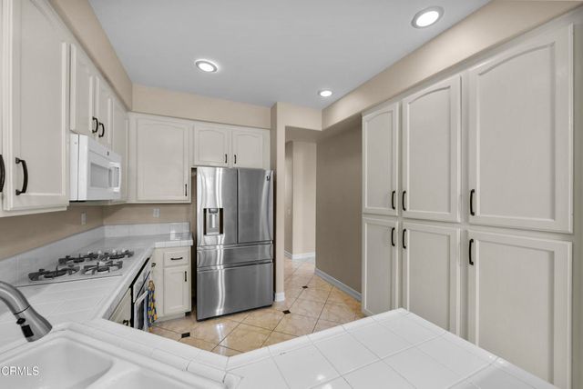 5297 Paseo Ricoso, Camarillo, CA 93012