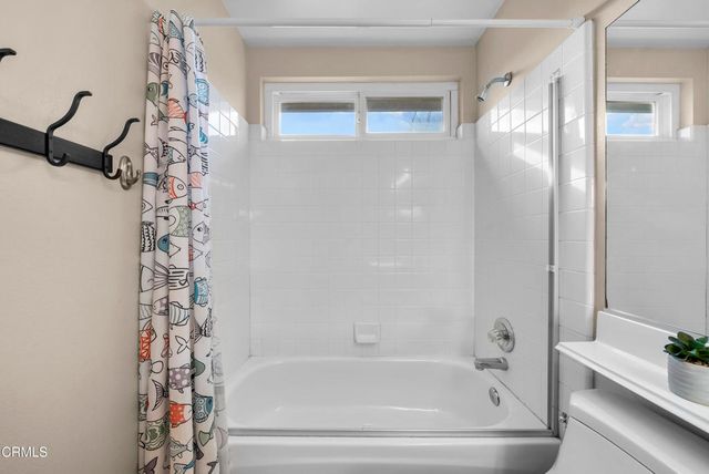 5297 Paseo Ricoso, Camarillo, CA 93012