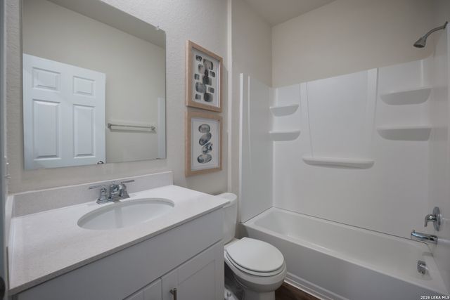 1222 LOS MOCHIS AVENUE, Converse, TX 78109