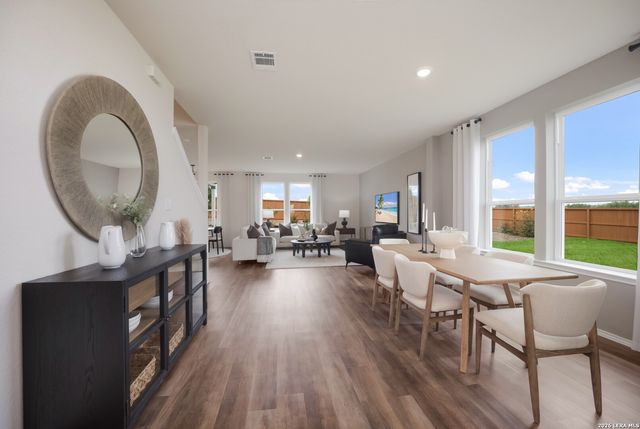 1222 LOS MOCHIS AVENUE, Converse, TX 78109