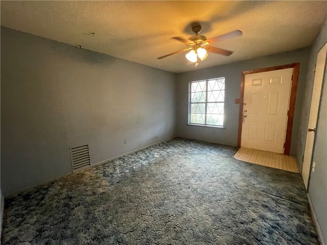 1805 Kern Dr, Corpus Christi, TX 78412