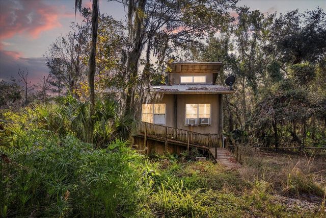 1705 SUNSET TRAIL, Geneva, FL 32732