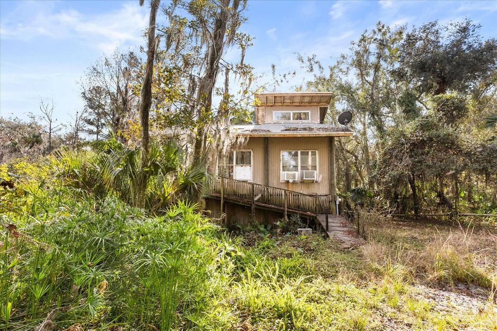 1705 SUNSET TRAIL, Geneva, FL 32732